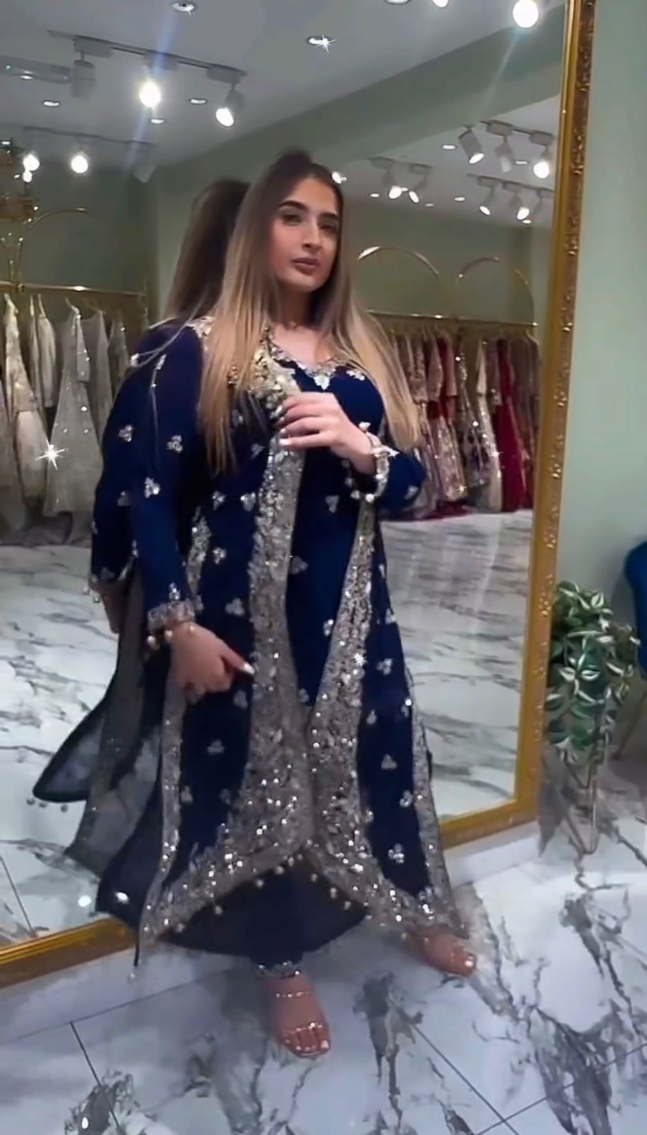 Bollywood Indian designer lehenga choli ethnic wedding Pakistani lehenga choli