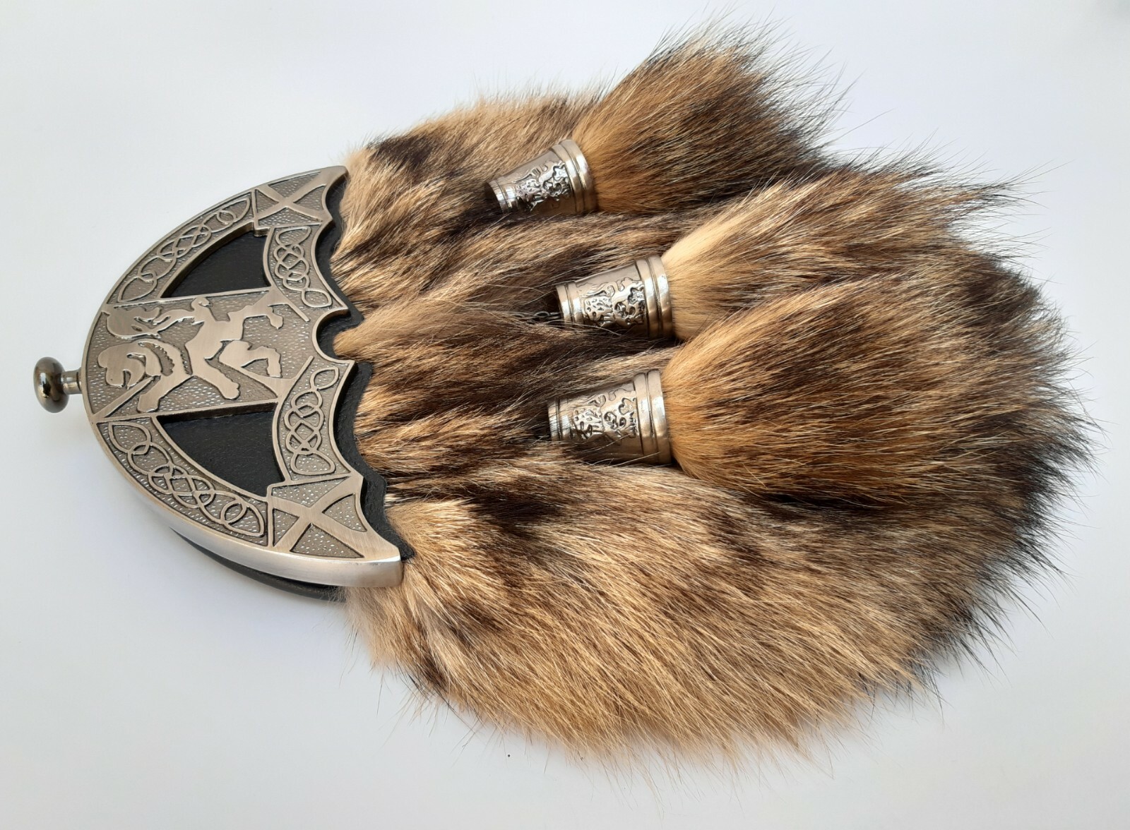 Scottish Kilt Original Fox Fur Full Dress Sporran Antique Enamel Lion Cantel