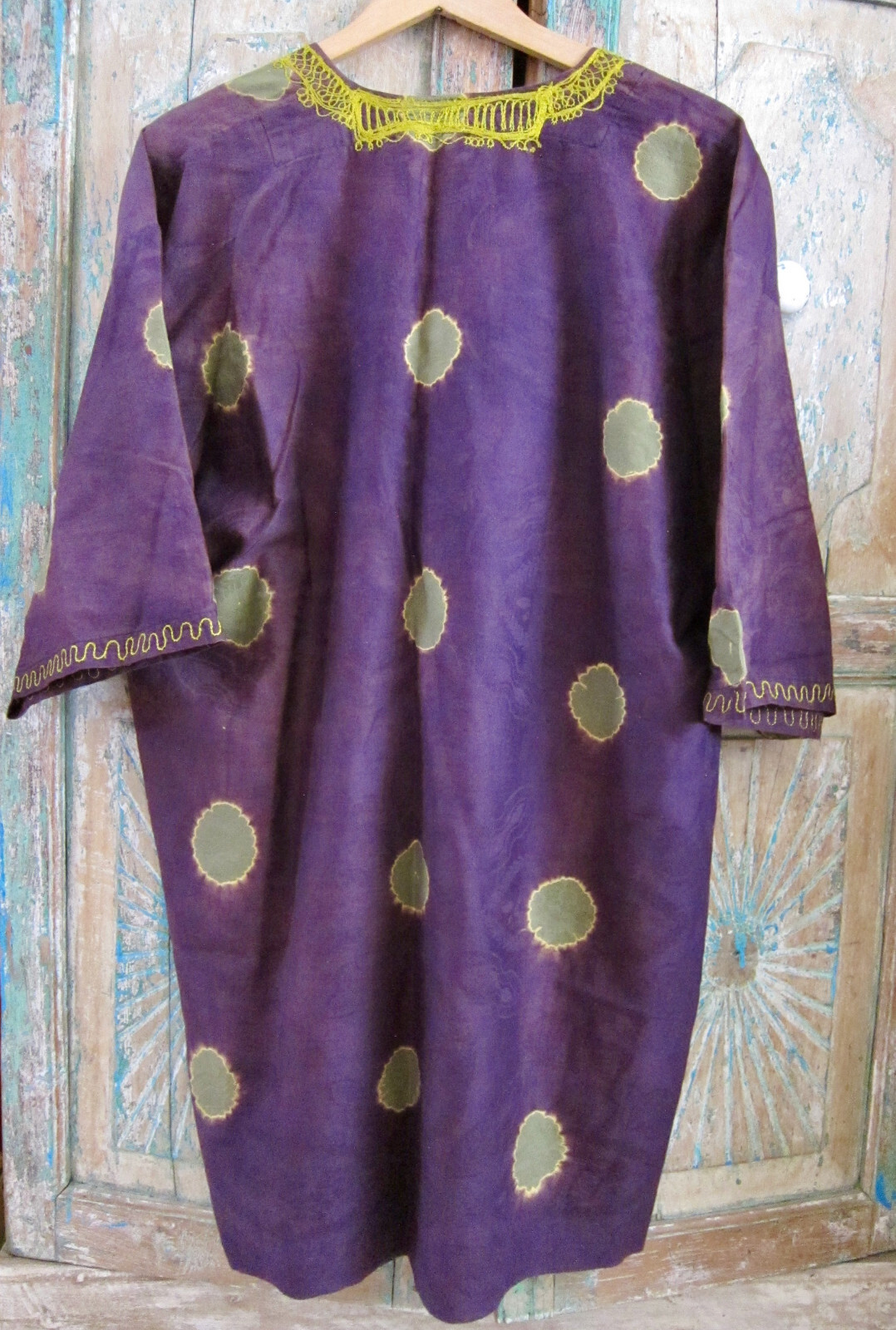 Vintage Embroidered Tunic – Purple & Green – Gold Embroidery – EUC