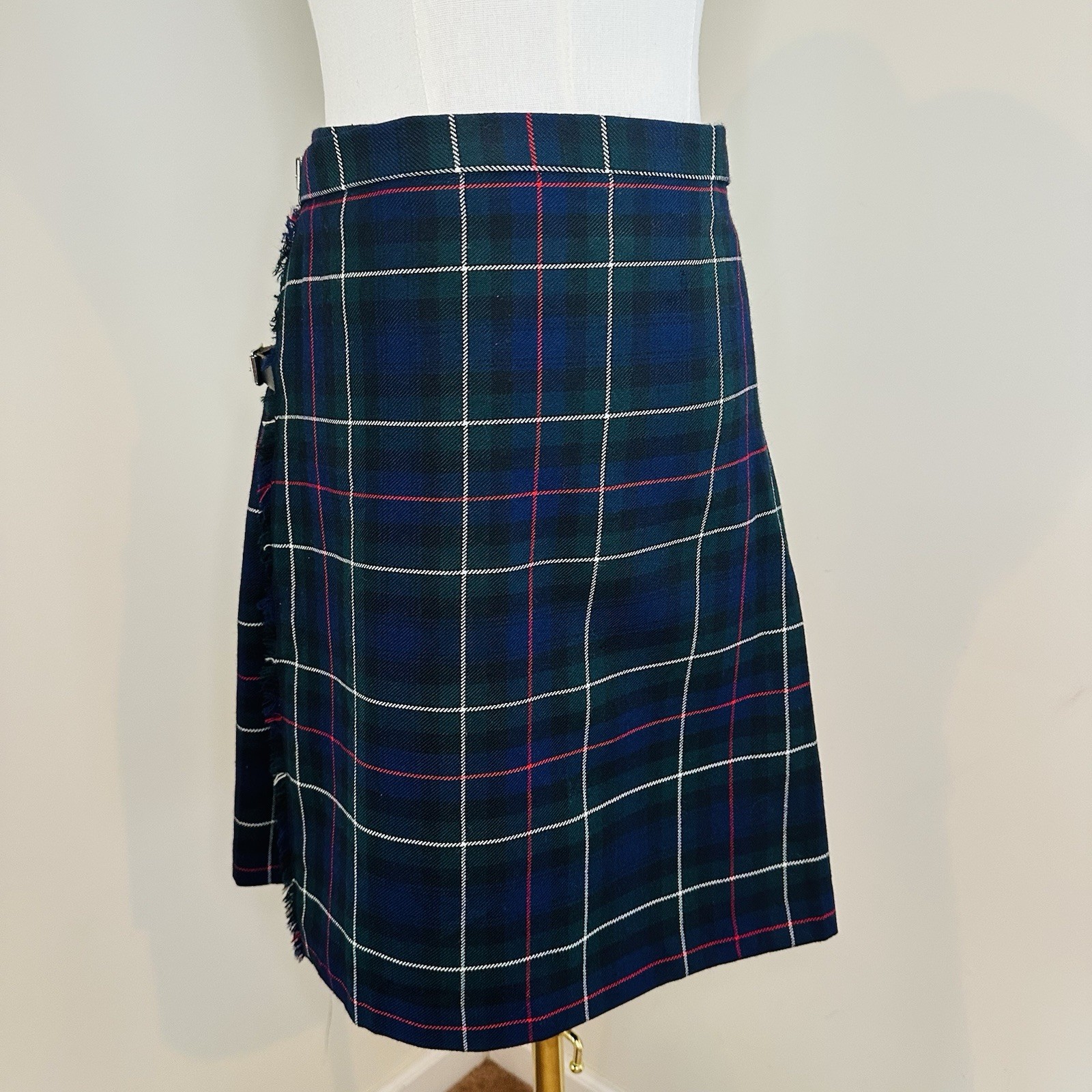 Vintage Hector Russell Tartan Kilt Skirt Made in Scotland Pure New Wool 26 Waist