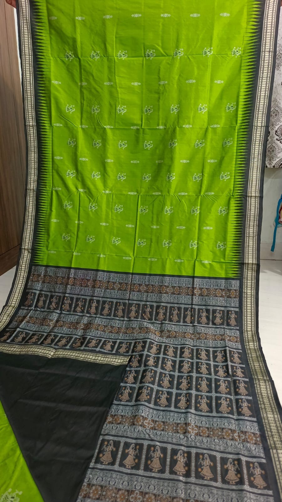 Exquisite Pasapali silk sarees from Odisha with intricate we – Handmade in India