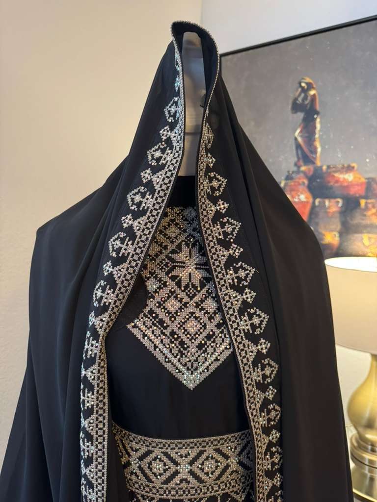 Marina Thobe Set – Women’s Embroidered Dress, Perfect for Eid, Abaya, Ramadan
