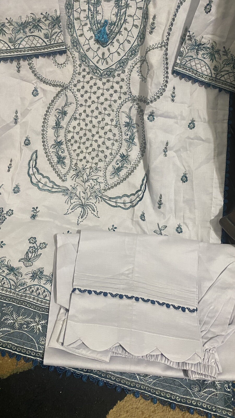 New pakistani designer salwar kameez stitched Large Size.