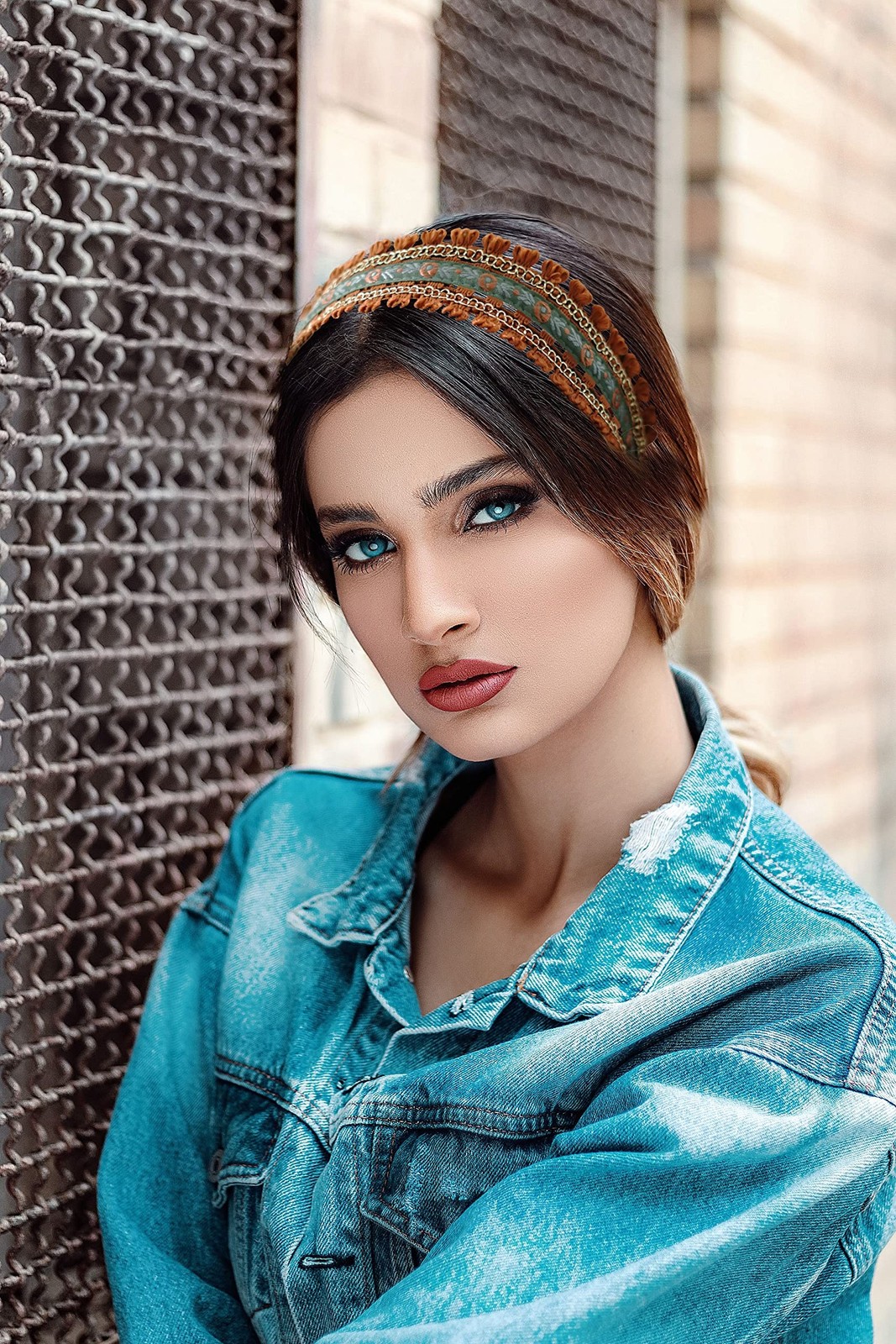 Boho Ethnic Wind Embroidery with Floral Headband Non-slip Elastic Brown Metal…
