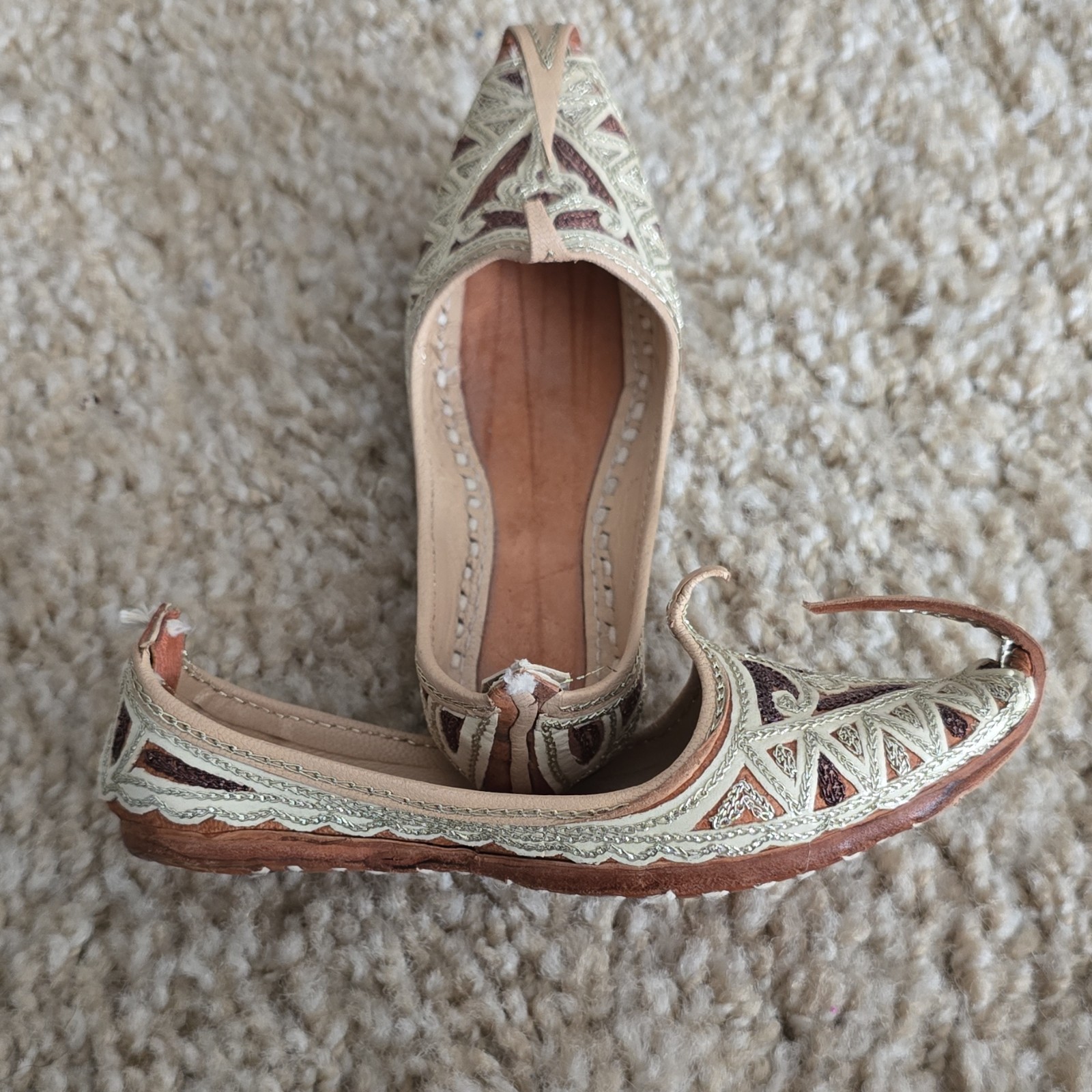 Handmade Leather Embroidered Jutti Shoes Boys Beige Brown Gold Size 7