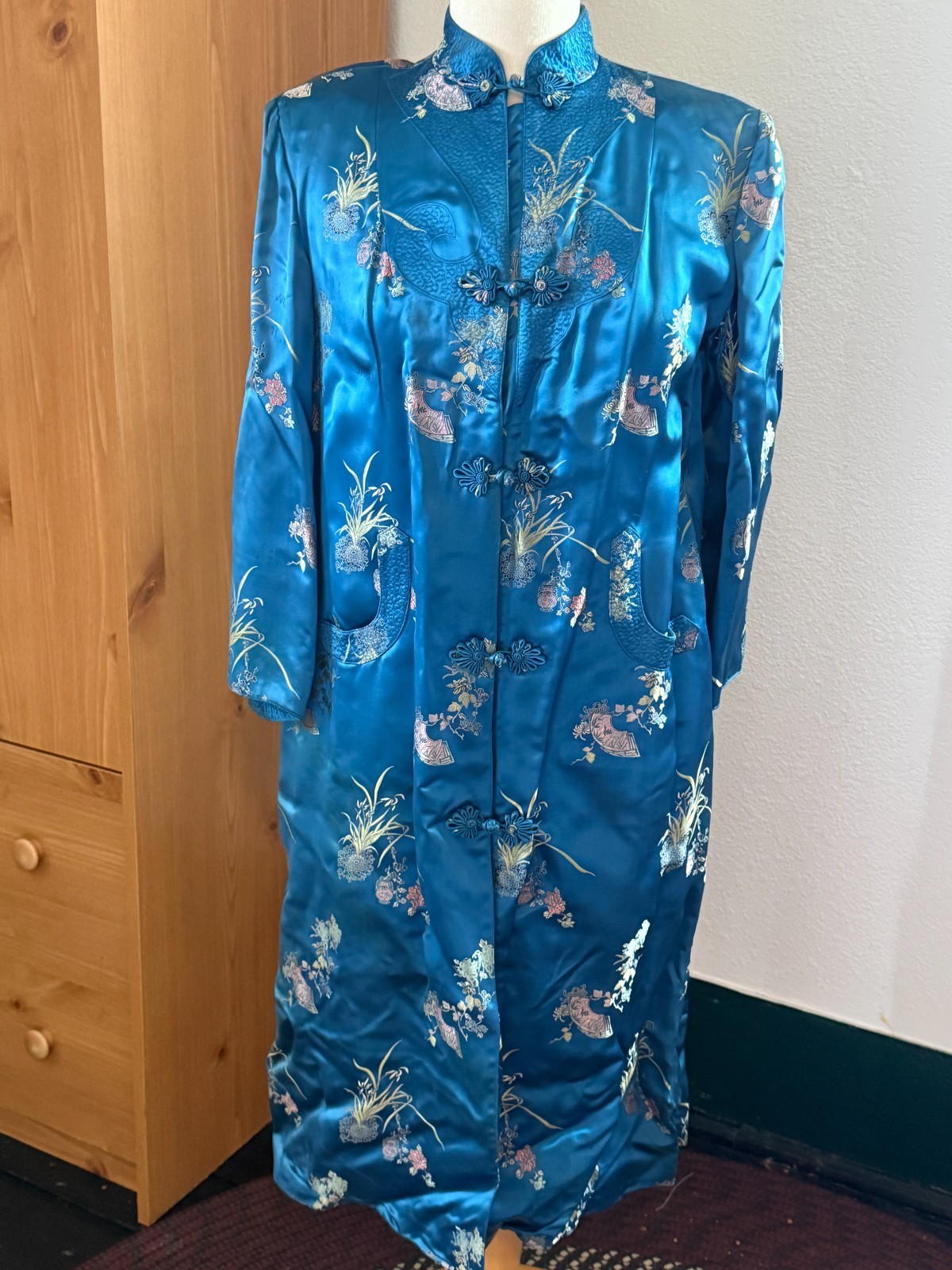 Vintage Asian Blue Turquoise Floral Kimono Robe Size 38 House Dress 1950’s Korea