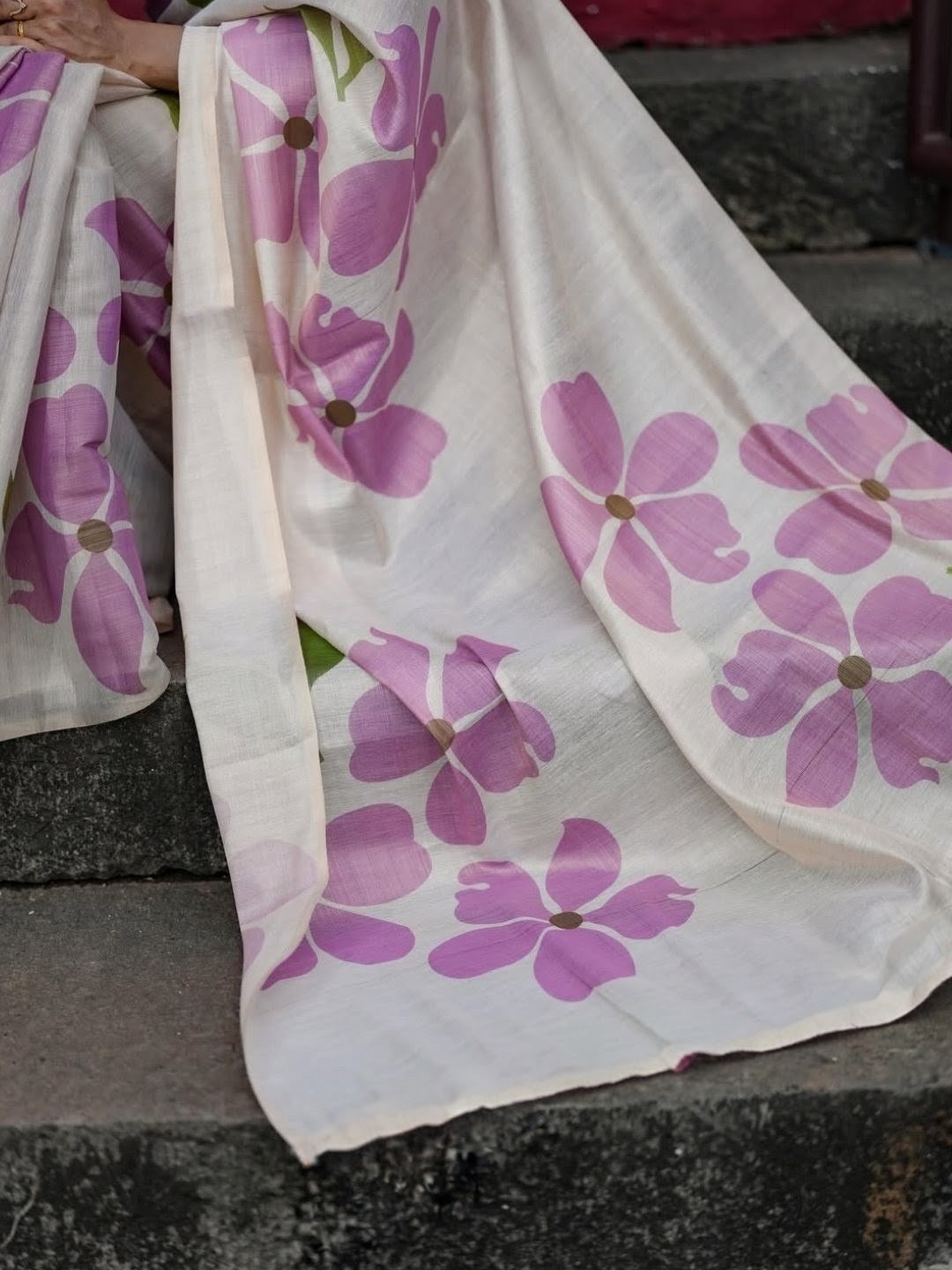 Women’s Cream Pink Linen Tissue Silk Saree Floral Matching Blouse Ethnic Sari