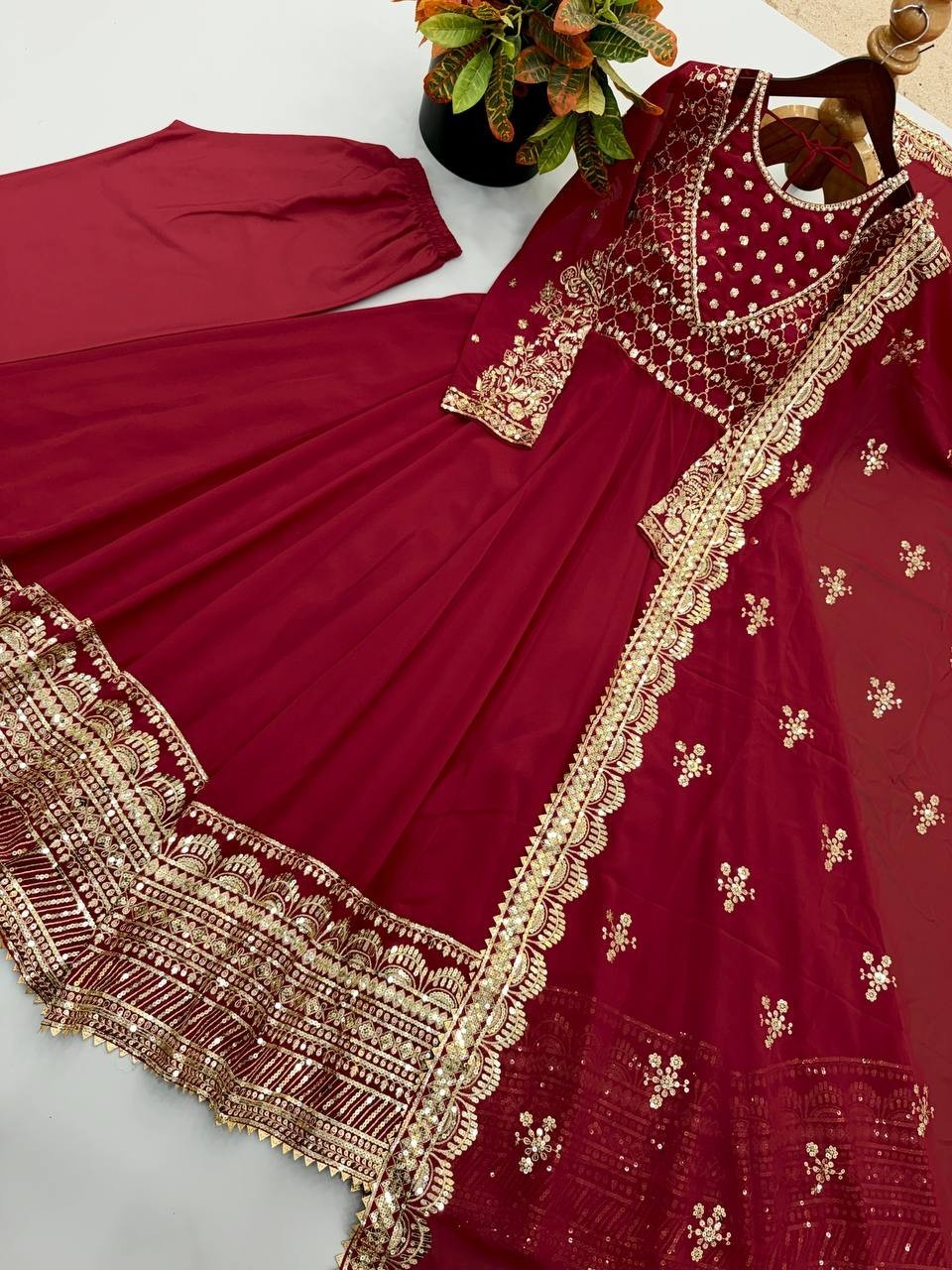 New Designer Maroon Georgette Salwar Kameez With Dupatta For Wedding Wear