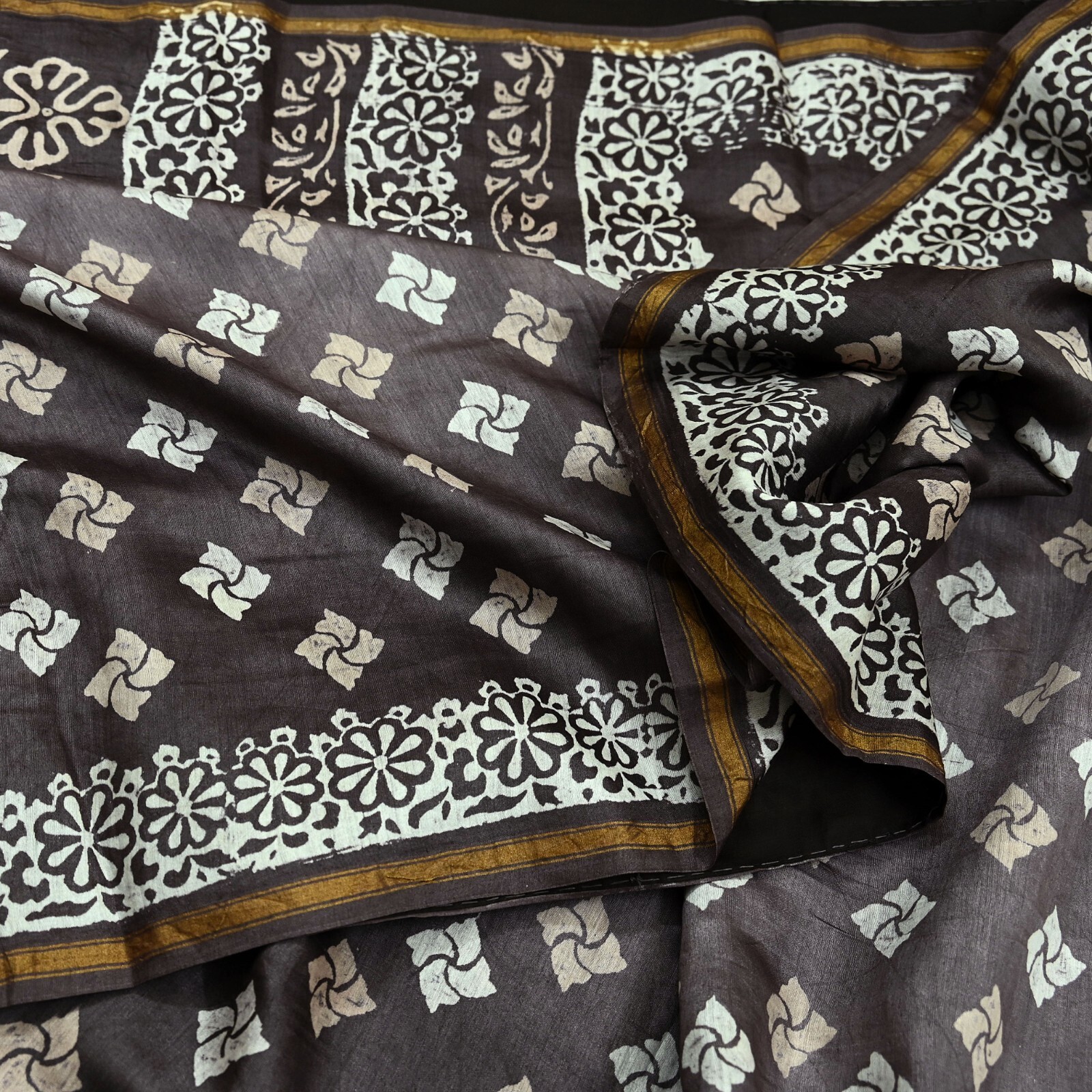 Indian Vintage Sari Brown & Ivory Pure chanderi Silk Block Printed Sarees Fabric
