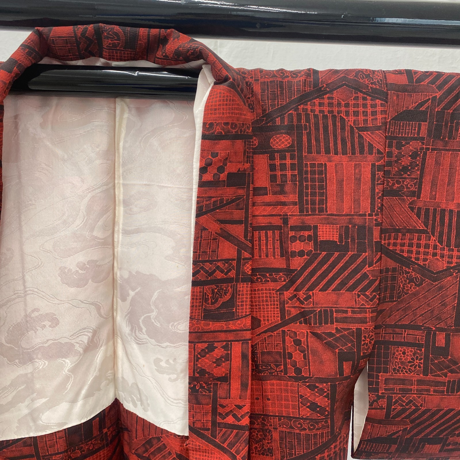 Japanese Vintage Kimono Haori Jacket Silk Red Traditional Authentic 29 in