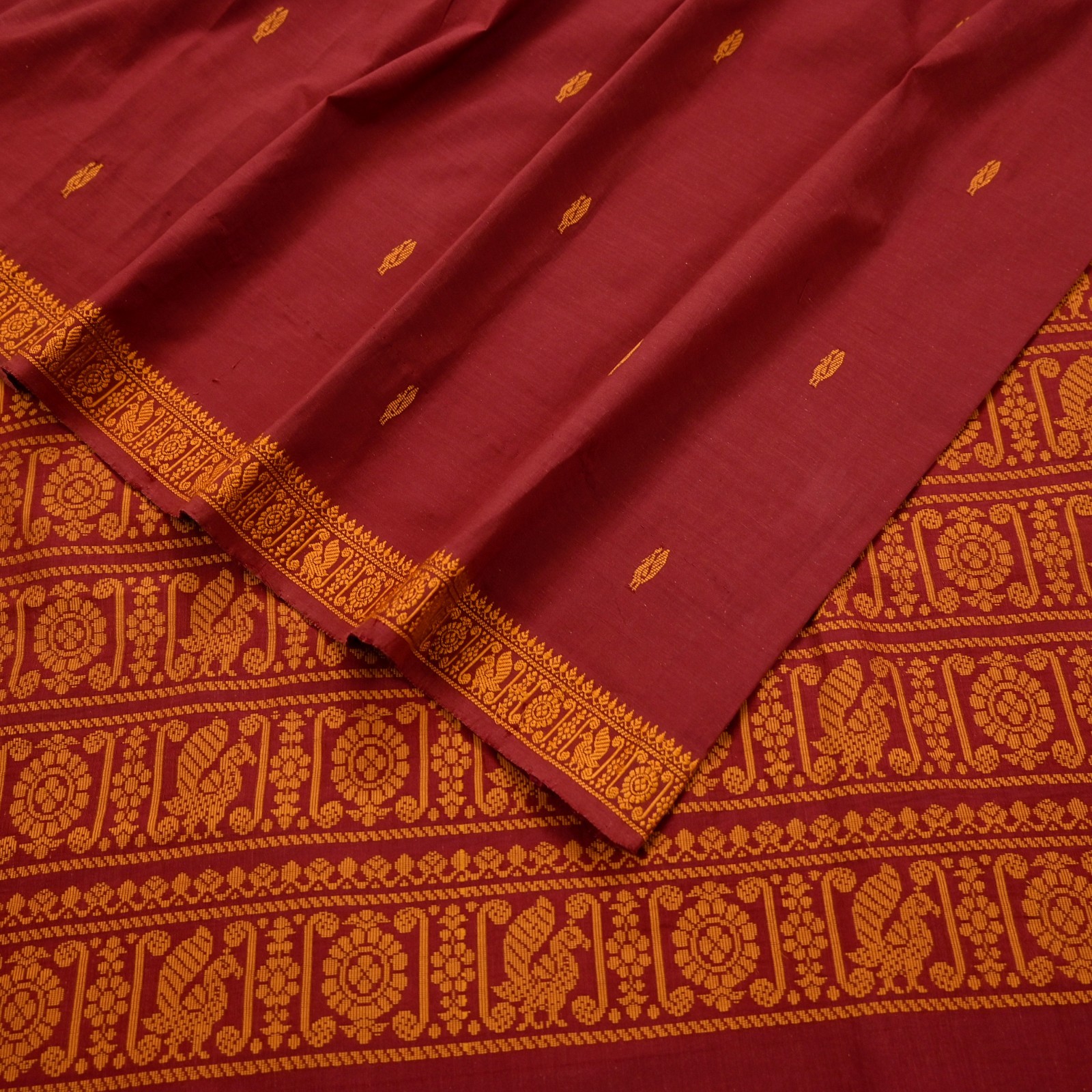 Indian Vintage Sari Maroon & Cream Blend Cotton Hand Woven Baluchari Saree 5yd