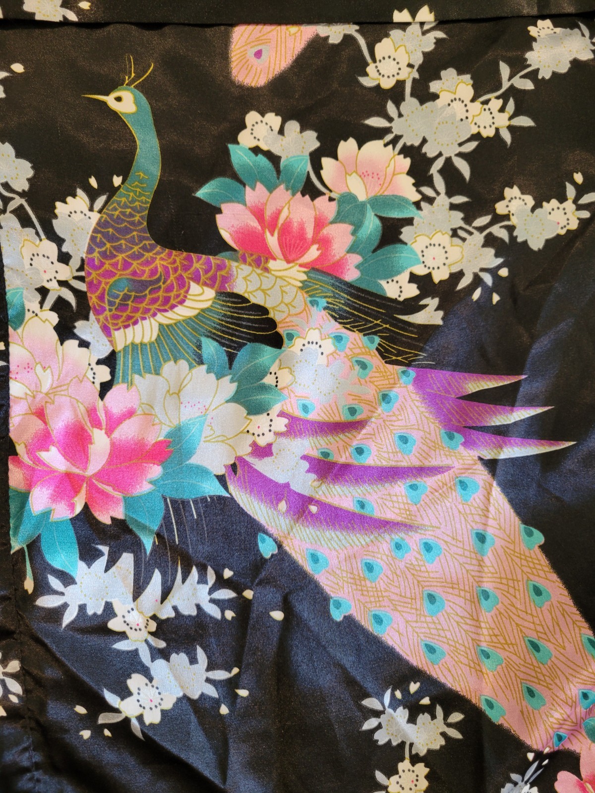 Oriental Village Women’s Silk Collection Kimono Robe Black Peacock Floral Belt