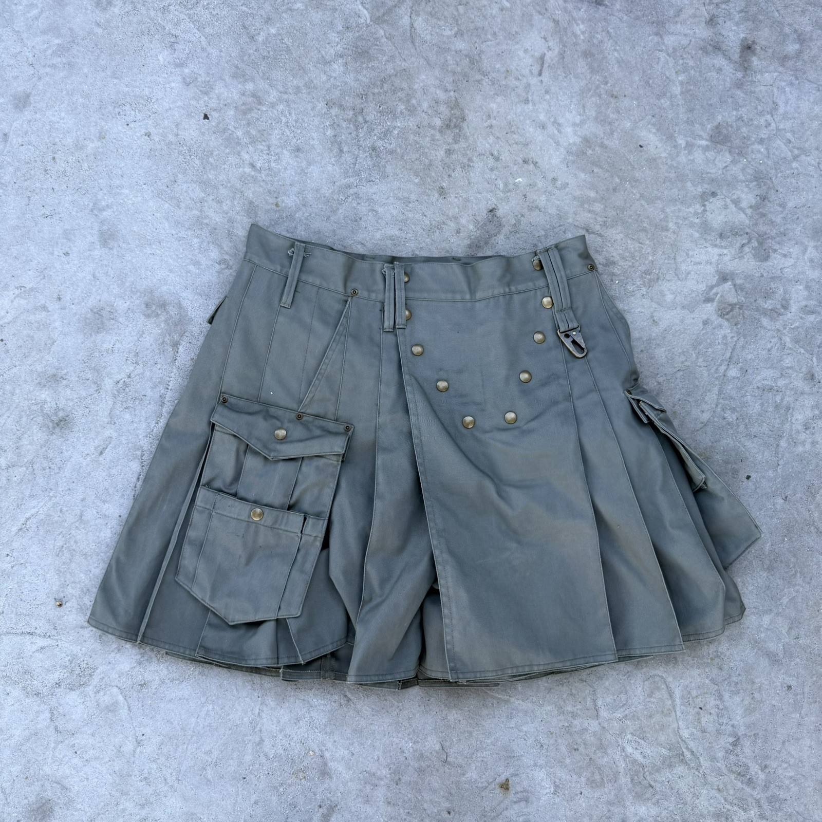 Men’s Utilikilt Kilt Size 36 waist Length 22 no flaws