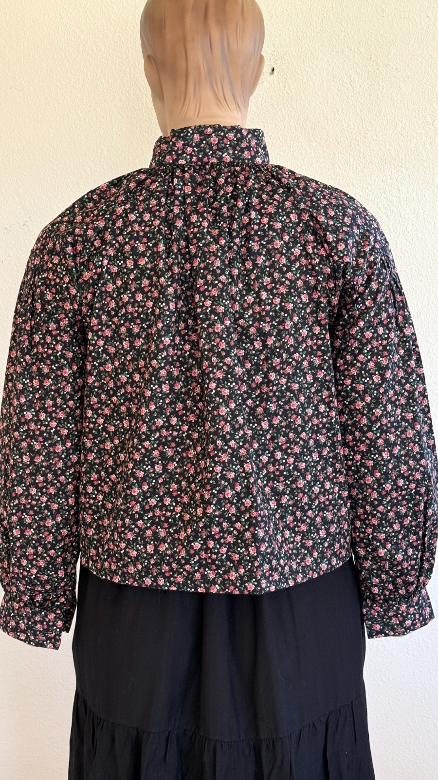 Authentic EU44 NORWEGIAN correctly made BUNAD Blouse SHIRT Norway Top quality