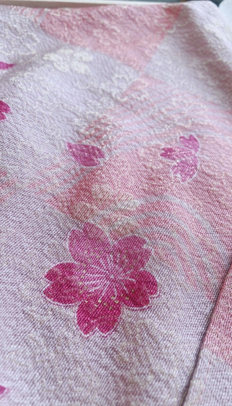 NEW Japan Silk Furoshiki Chirimen fabric Wrapping Sakura Purple70cm Wood Box