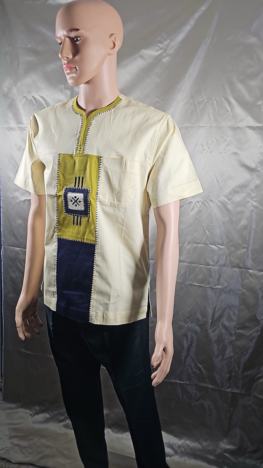 Men’s Dashiki Style African embroidery Shirt, Cotton Woven Short Sleeve, medium￼