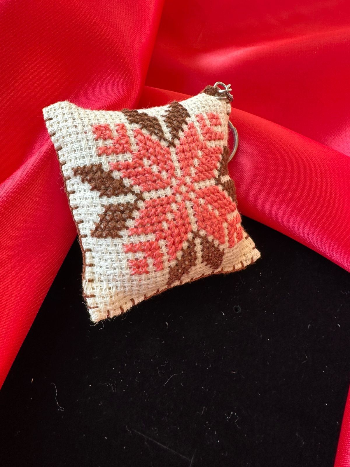 Accessories Keychain Handmade Palestinian Tatreez Mini Cushion Traditional Gift