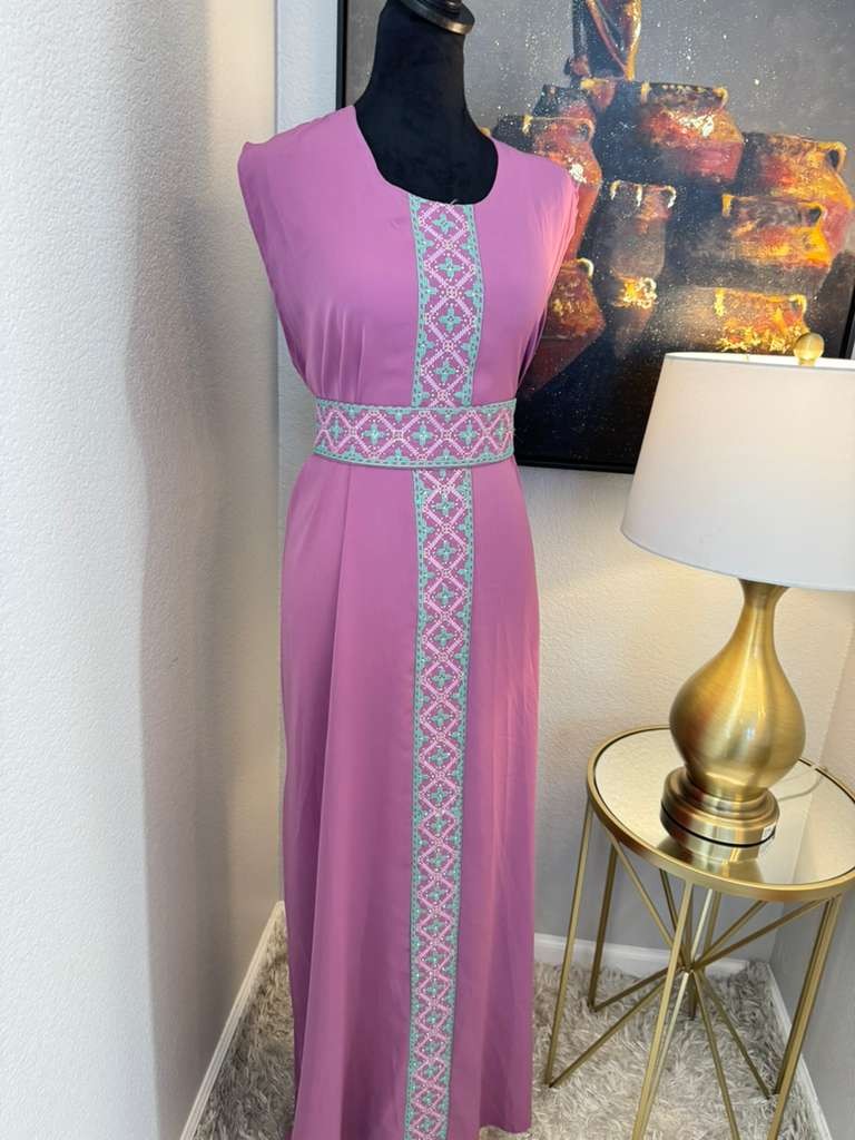 Jameelah Thobe Set – Women’s Embroidered Dress, Perfect for Eid, Abaya, Ramadan