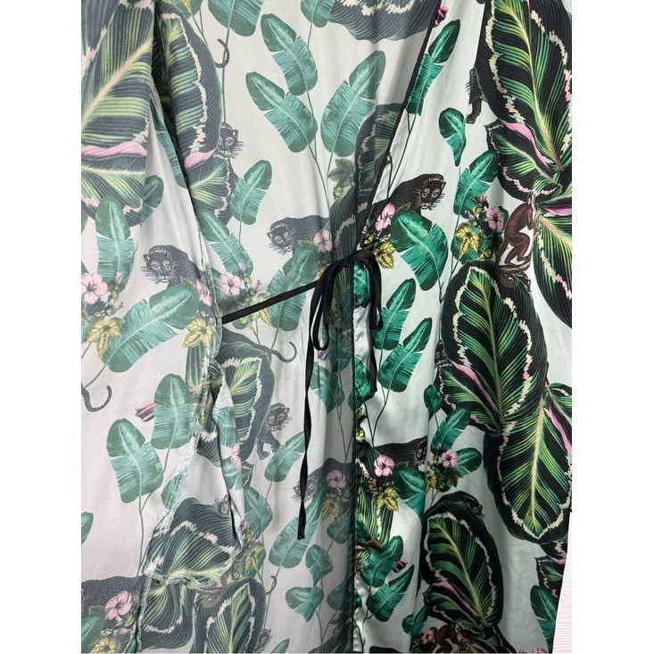 Lobo Rosa Green Tropical Leaf Jungle Monkey Satin Wrap Kimono One Size?