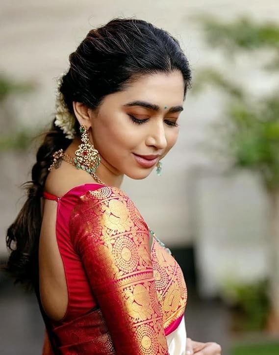 Women’s Soft Banarasi Silk Jacquard Saree with Unstitched Blouse Piece