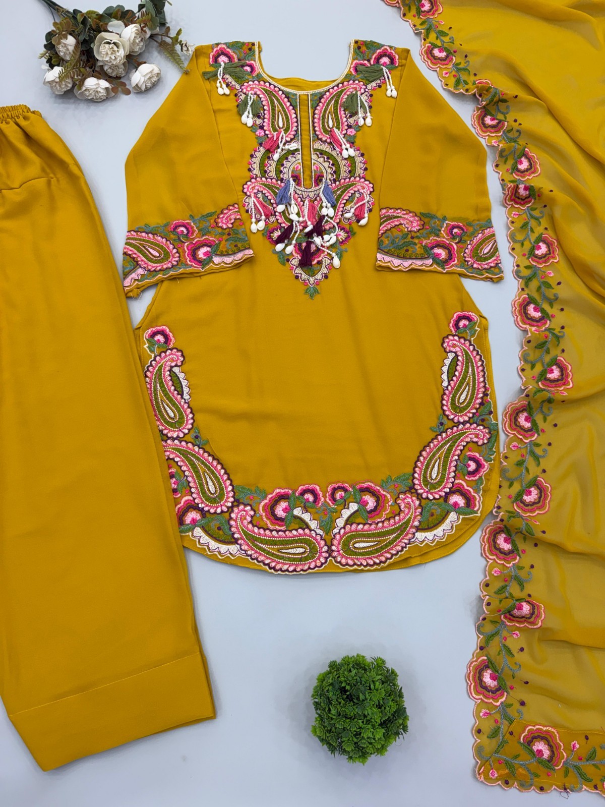 Trending Collection Heavy Georgette Salwar Kameez With Dupatta For Party Wear