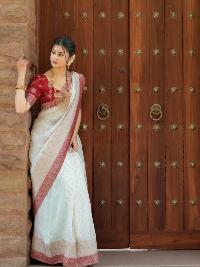 Women’s Beautiful Lichi Embroidery Jacquard Saree with Unstitched Blouse Piece