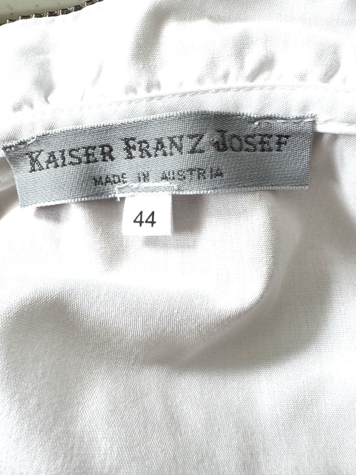 Cropped White DIRNDL BLOUSE, Rhinestone Ruffled Collar, Sz 14, Oktoberfest Top