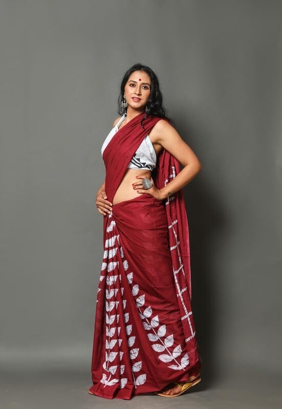 Women’s Soft Mulmul Cotton Saree with Attached Blouse Piece