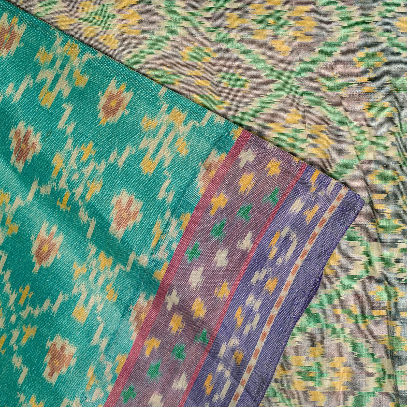 Sanskriti Vintage Soft Green Pure Silk Saree Ikat Hand Woven Patan Patola 5.5Yd