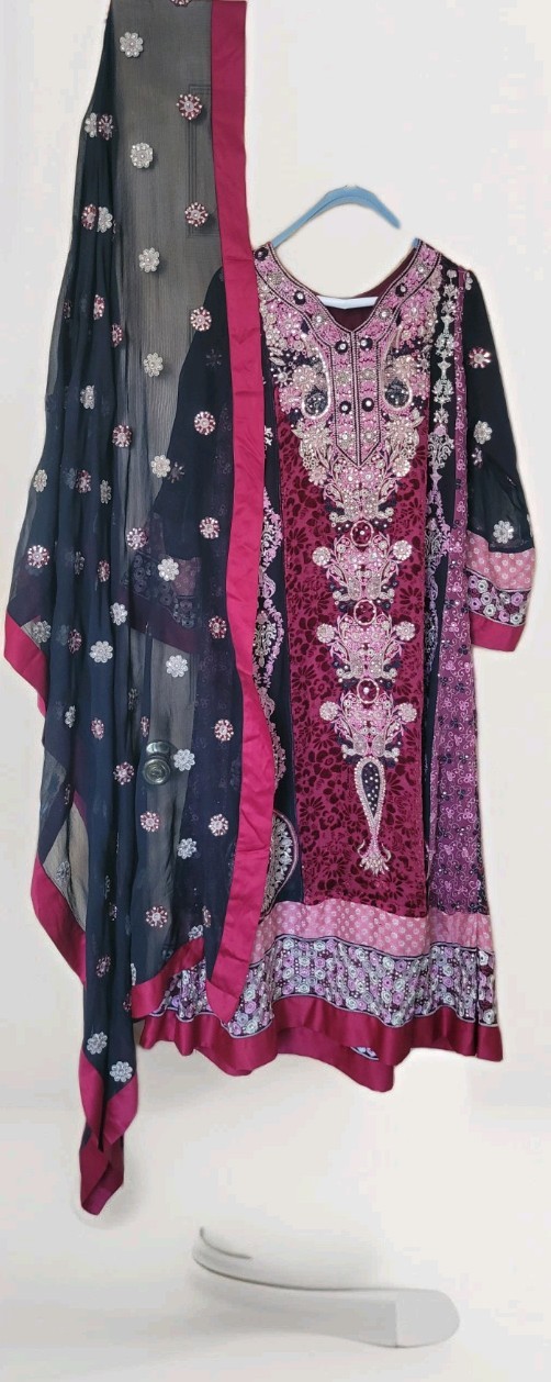 Pakistani Ethnic Black Long Maxi W/Dupatta L Women Partywear Heavy Embroidery