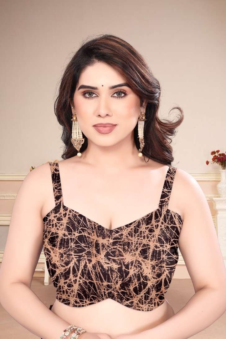 Owee Printed Bollywood Chiffon, Georgette Saree with Unstitched Blouse (Black)