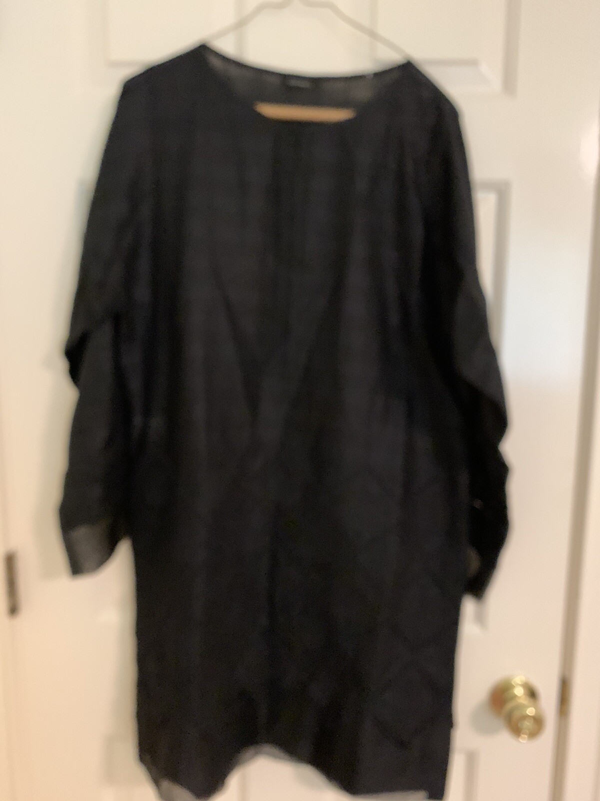 sapphire kurti/Agha Noor