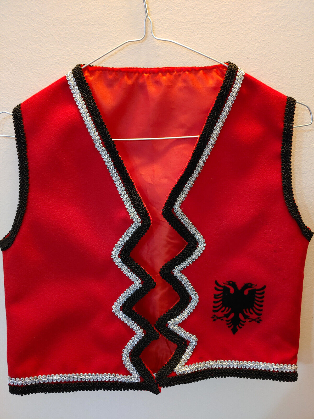 Boys Age: 3-4 Albanian Eagle Flag Xhamadan Jelek. Handmade Traditional Folk Coat