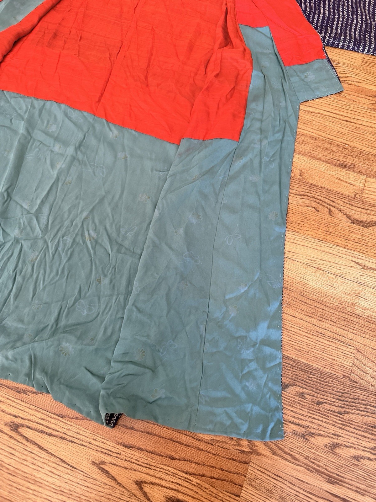 Authentic Vintage Handmade Silk blend Japanese Kimono from Mid Century
