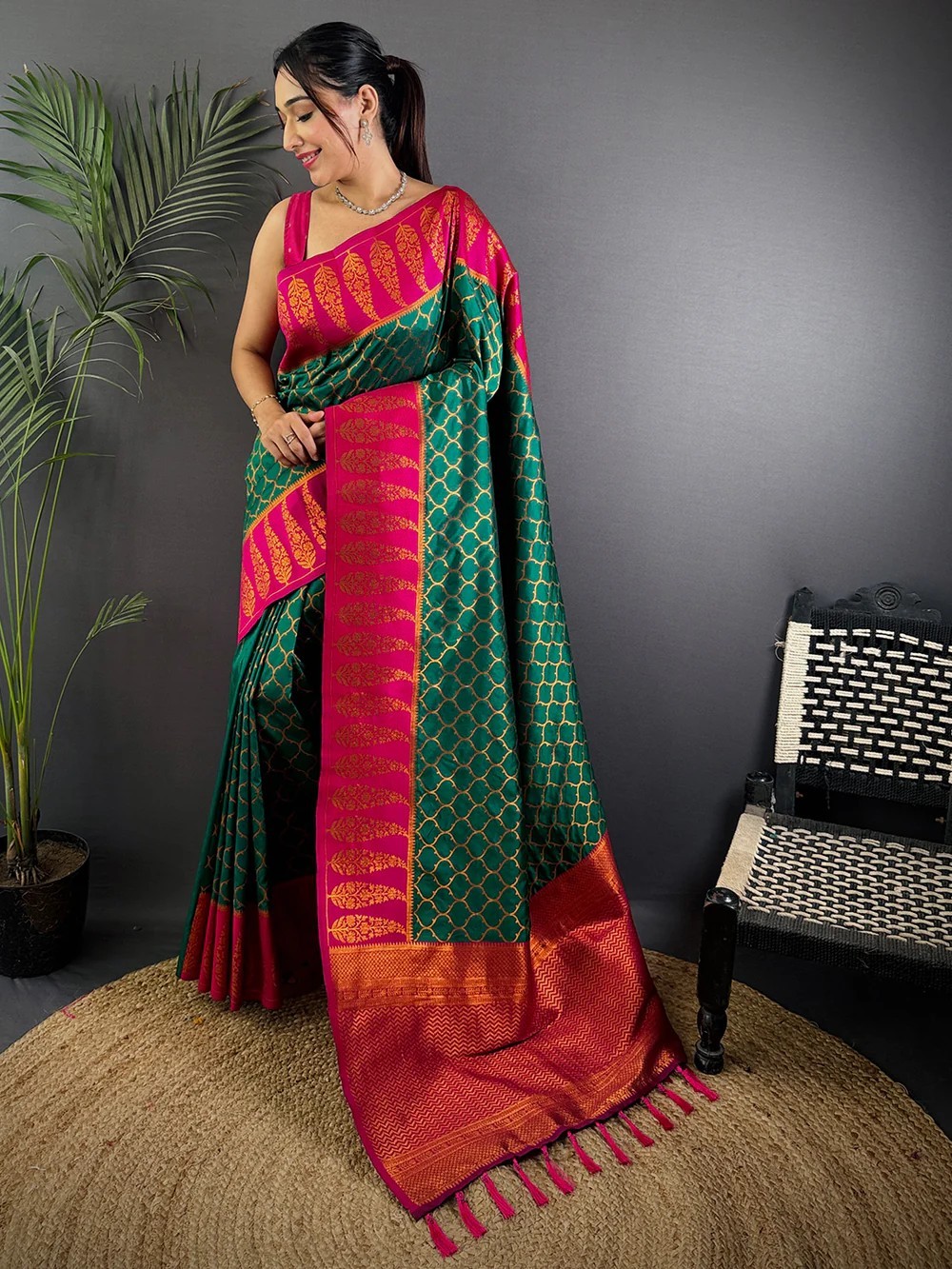 Women Saree Banarasi Katan Silk Saree Green Color Zari Woven Design With Blouse