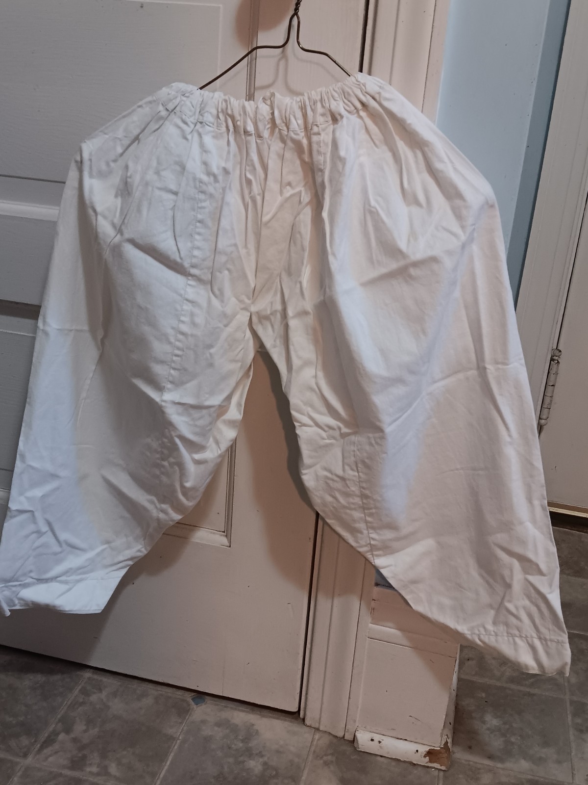 Small Boy’s White Kurta (shirt) and Shalwar (pants) (Pakistan traditional wear)