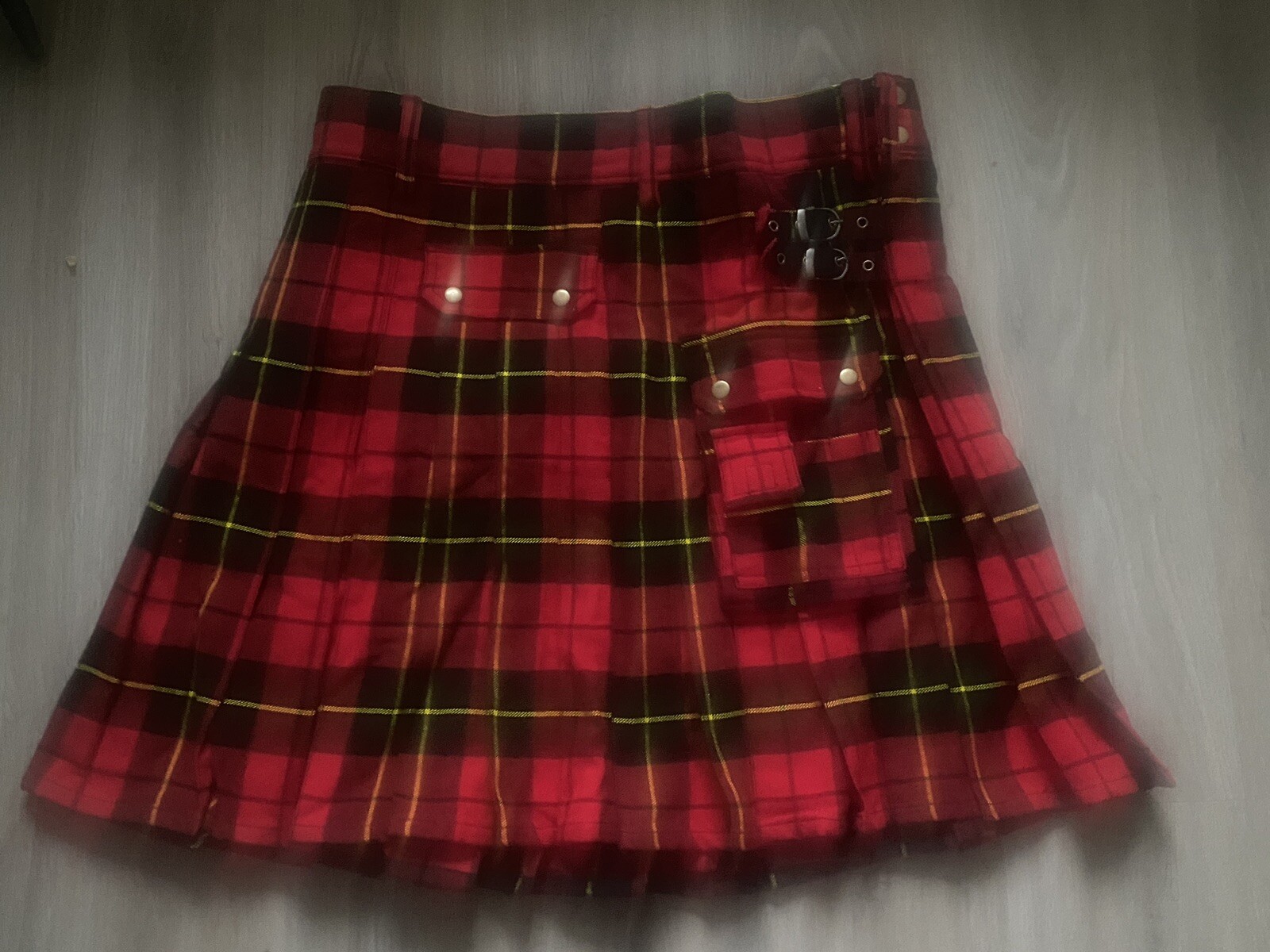 Custom Scottish Kilt Red Black Yellow Plaid 42”-44” Waist Cargo Pockets Details