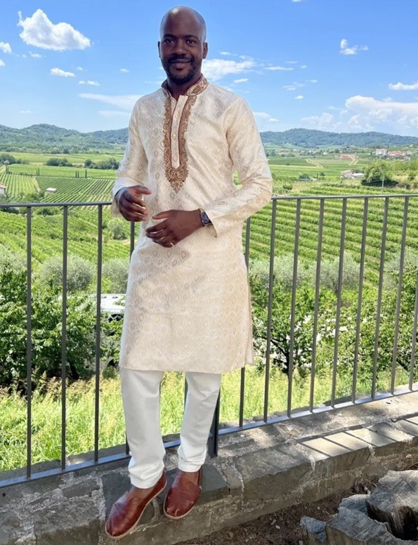 Handmade Men’s Beige Brocade Kurta Silk Blend, Embroidered Collar, Size 38