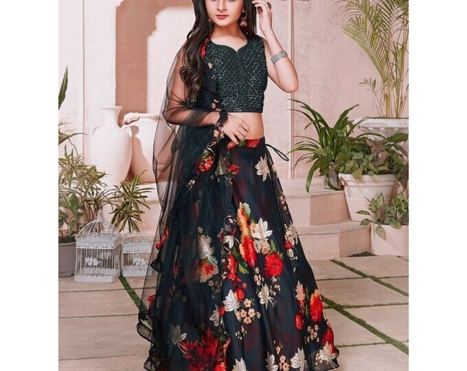Kids Indian Traditional DESIGNER GEORGETTE DIGITAL PRINT WORK LEHENGA CHOLI.