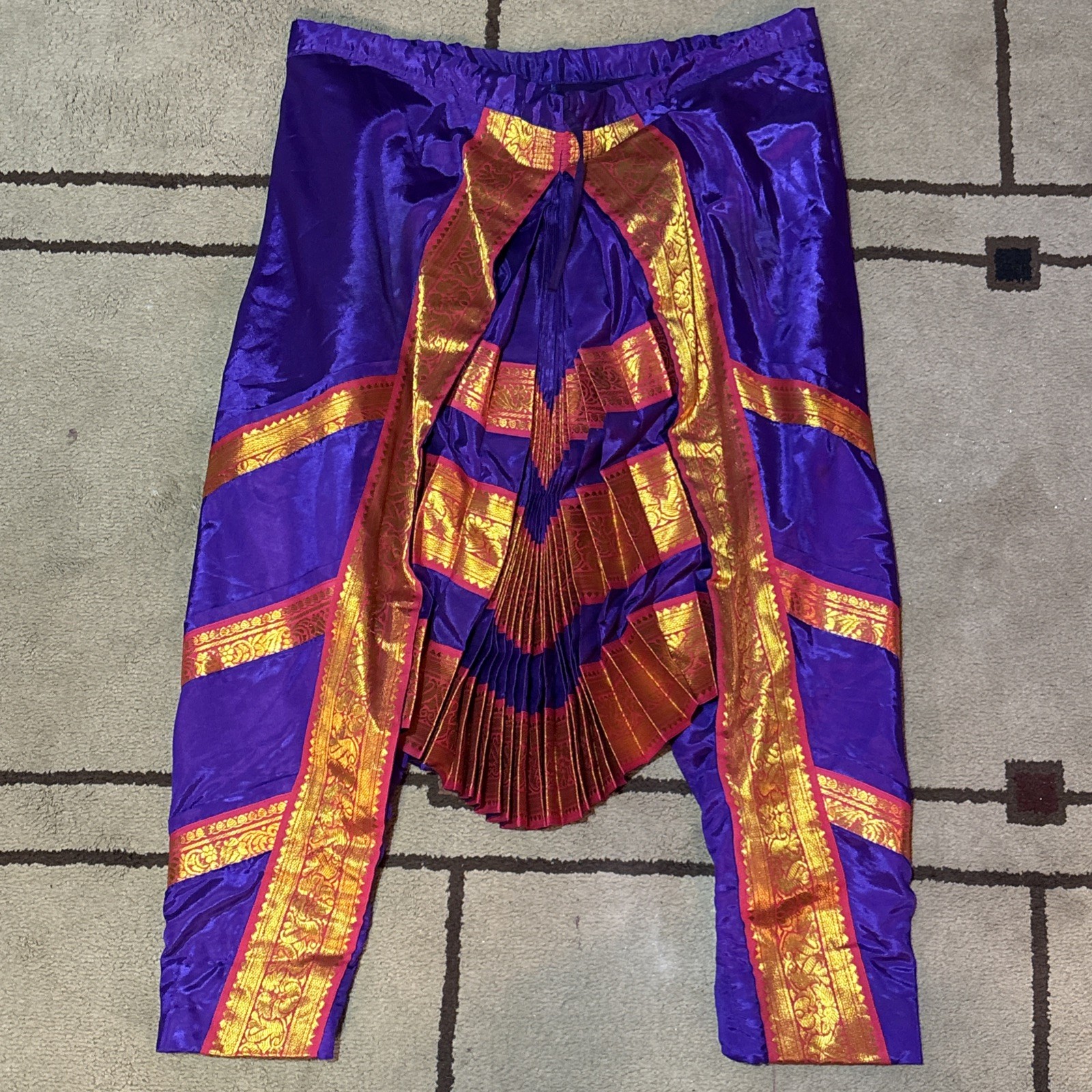 Men’s Dhoti ready to wear Best for all moments. Festivals, weddings, worships