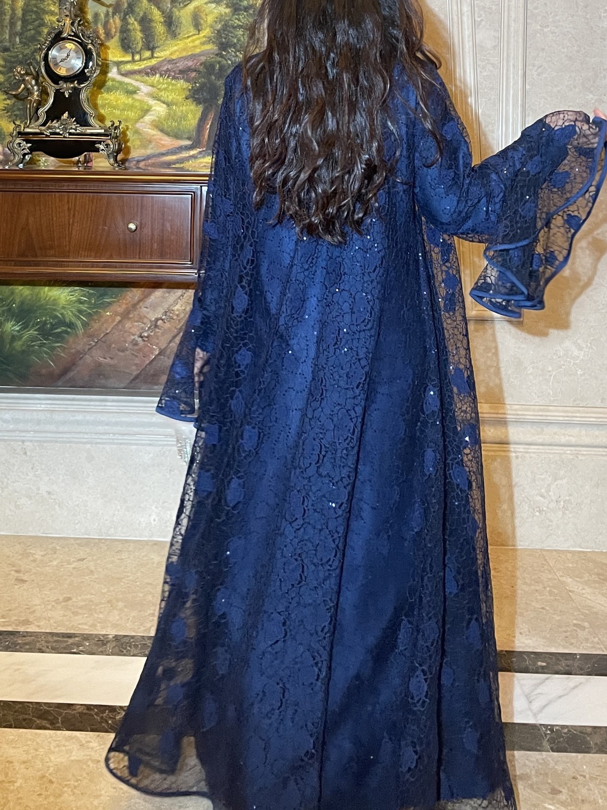 Muslim Women 2Pcs Lace Sequin Flared Sleeves Elegant and Dignified Banquet Robe