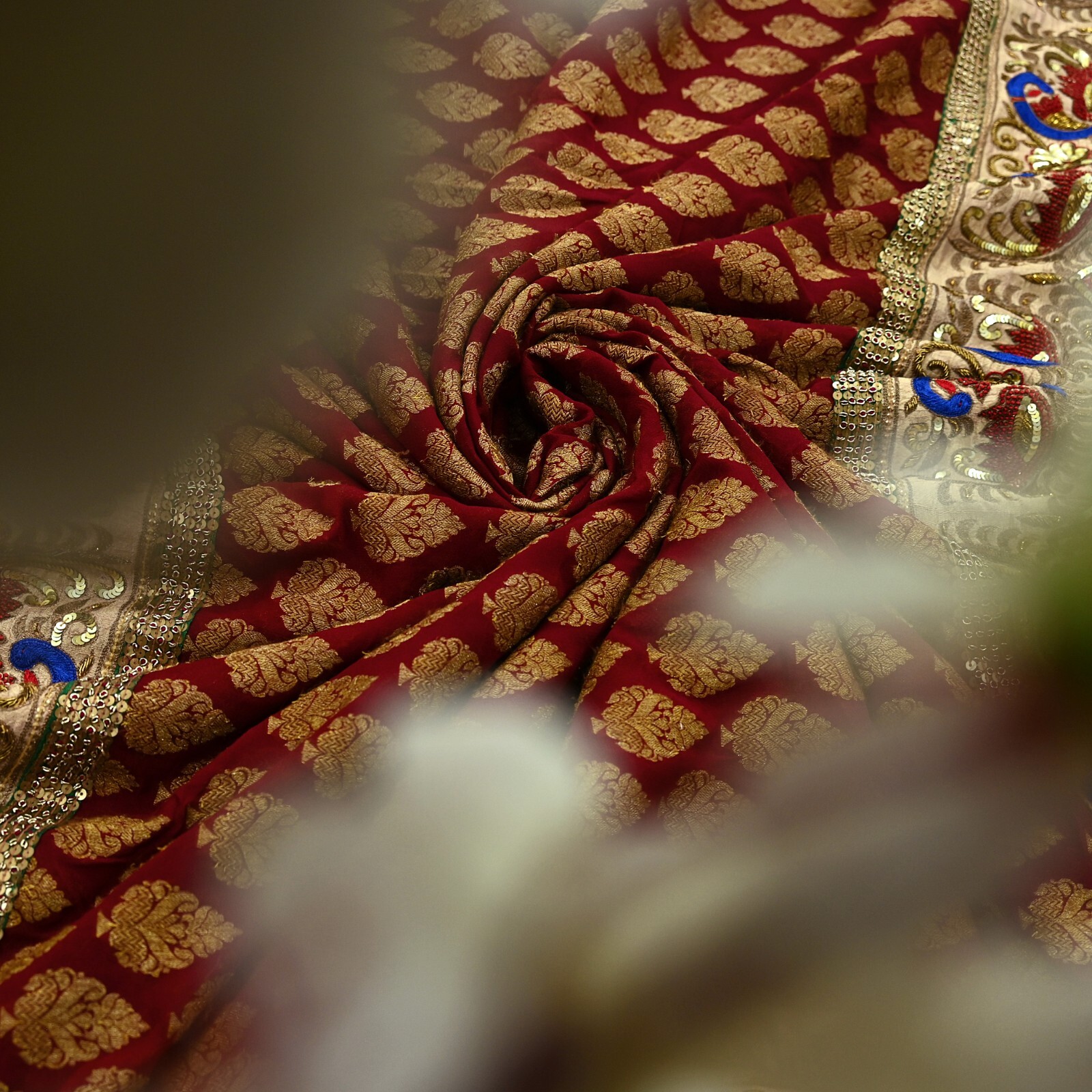 Pre-Owned Sari Georgette Silk Hand Embroidered Designer Manish Malhotra Sarees
