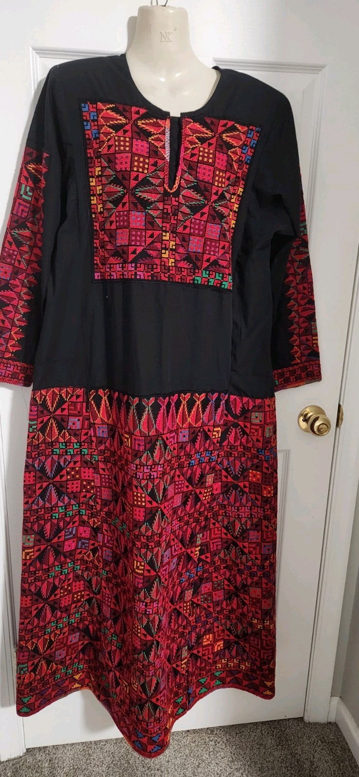 HANDMADE EMBROIDERY X STITCHES PALESTINIAN TRADITIONAL THOBE DRESS Vtg Bedouin