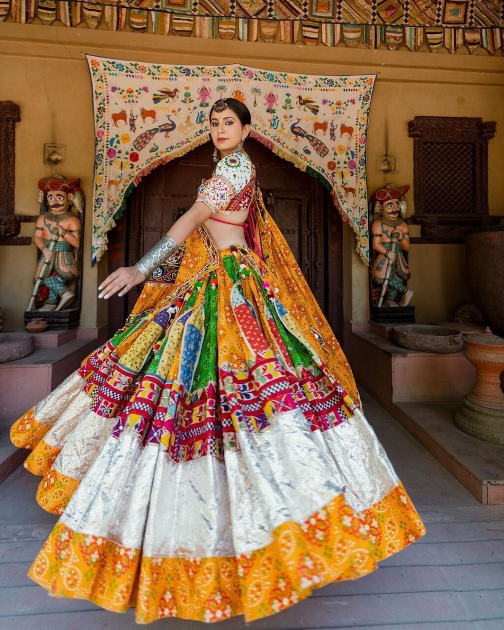 Chaniya Choli For Garba, Garba lehenga women, Navratri Dress By Aadat Export