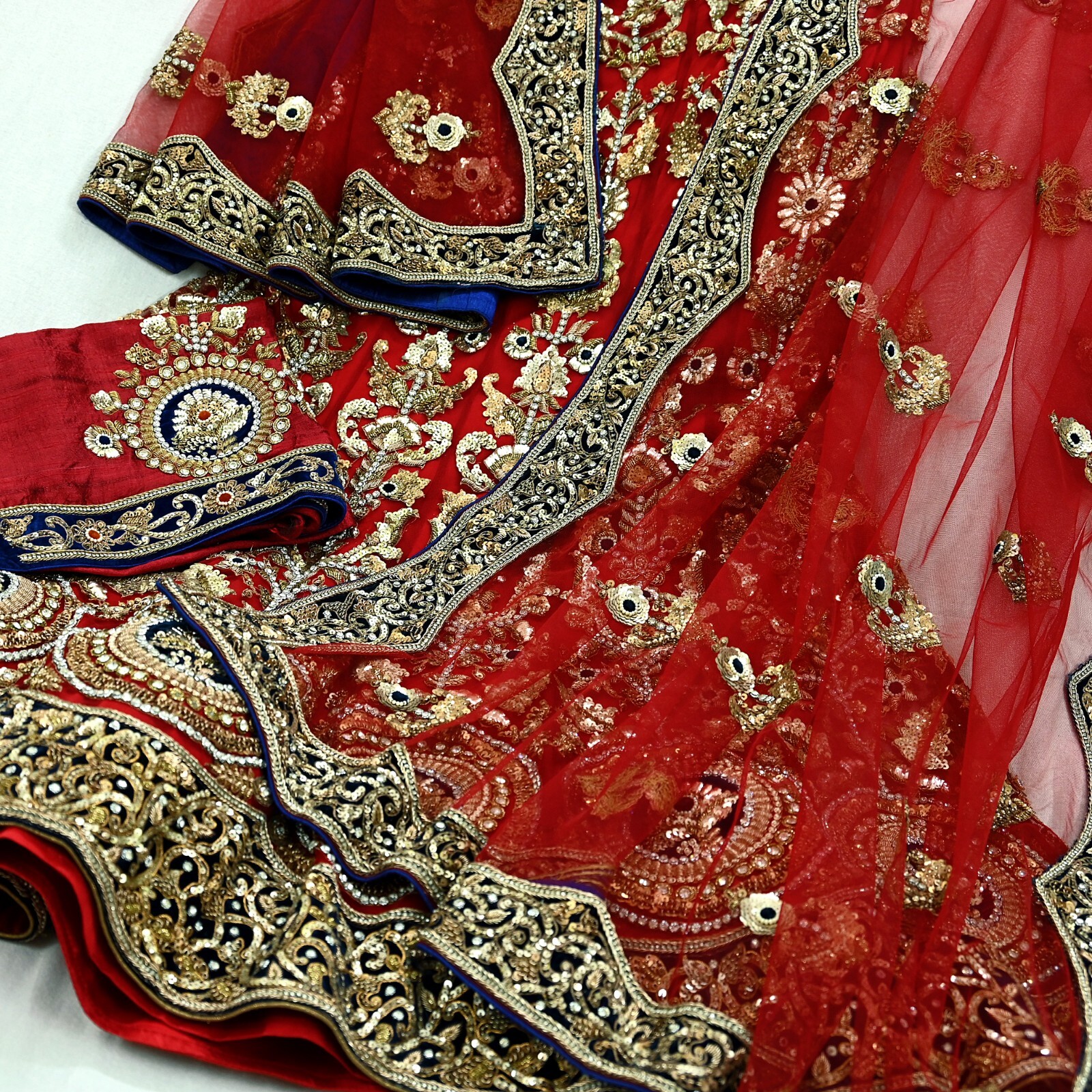 Indian Heavy Red Net Hand Embroidered Designer Anamika Khanna Lehenga 3pcs Set