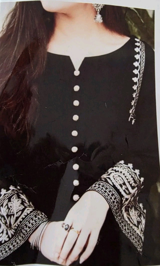 Pakistani 2 Piece Embroidered Suit