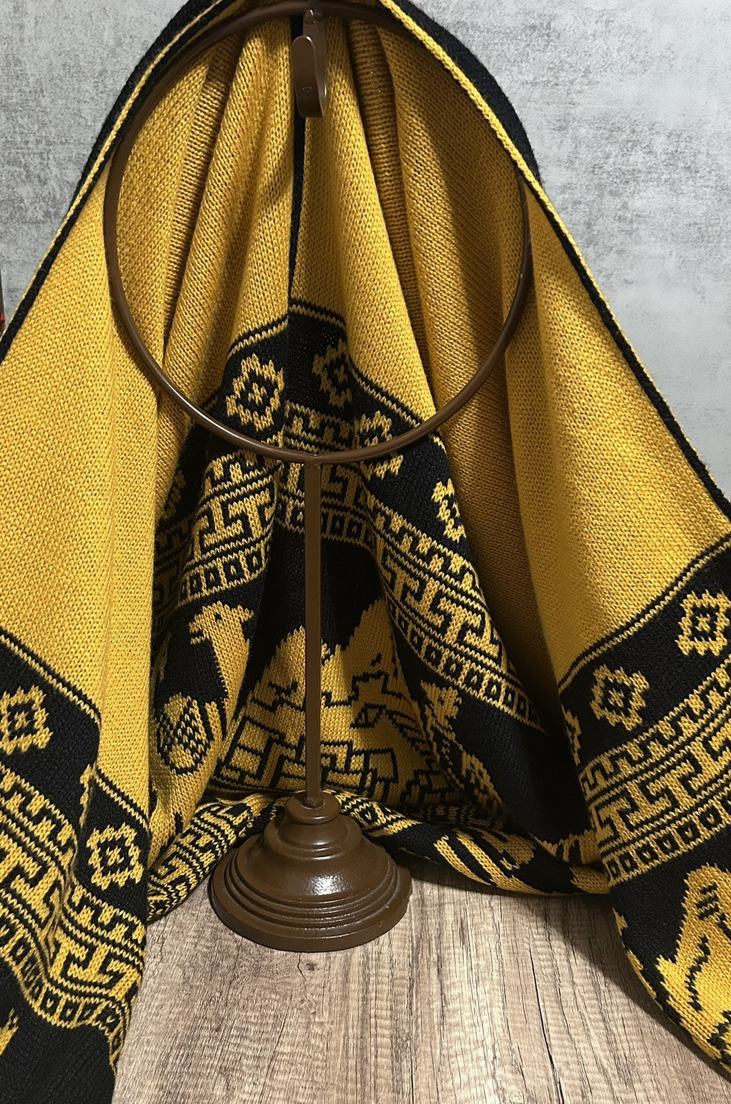 Alpaca Wool Unisex Yellow and Black Wrap