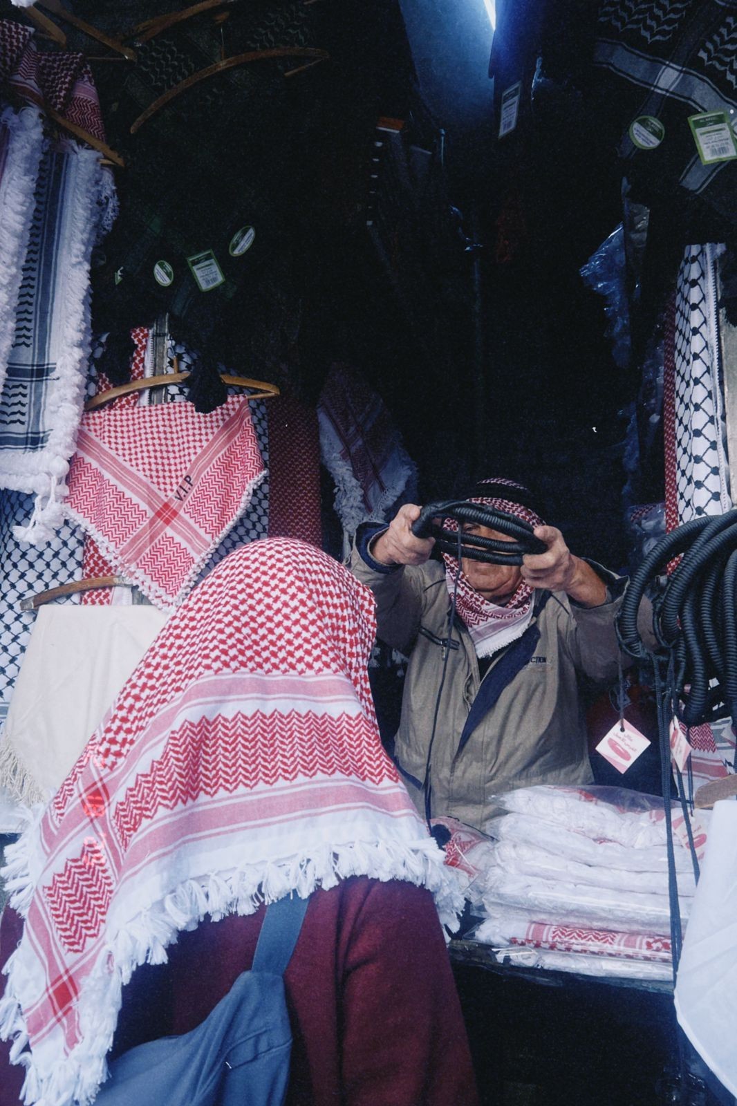 palestine Keffiyeh & Jordanian Shemagh Scarf Fringed Arabic Red شماغ و كوفية