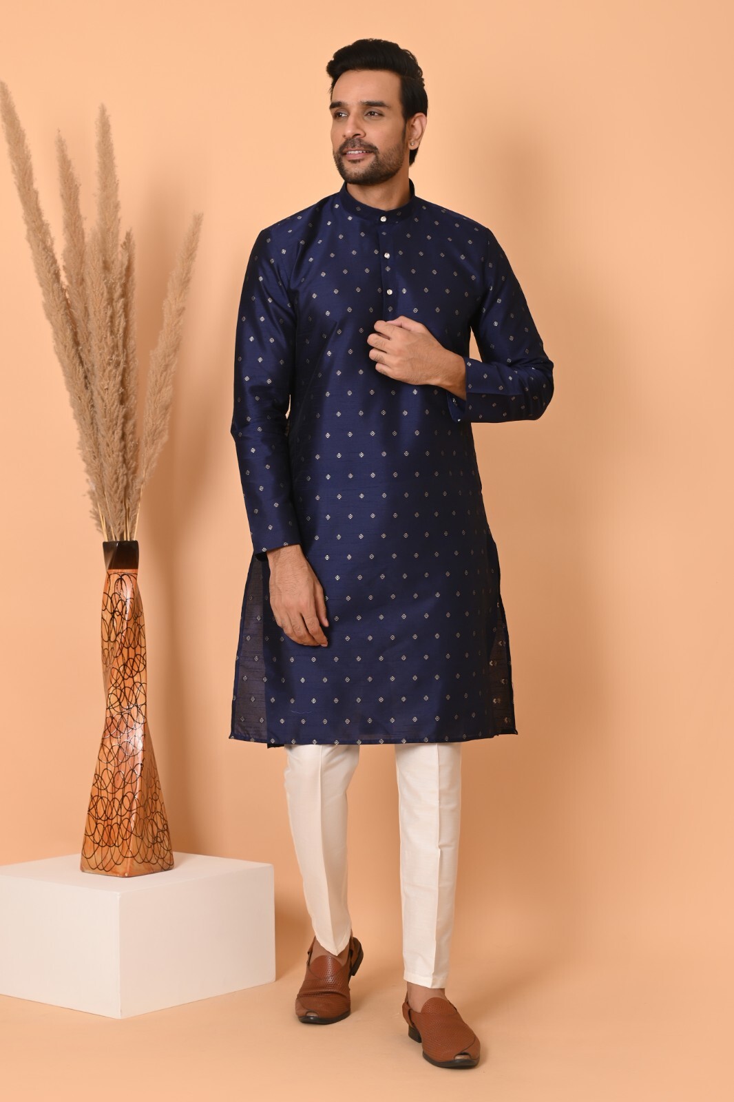 sherwani sherwani Men’s Luxury | latest elegant Sherwani with handwork for India