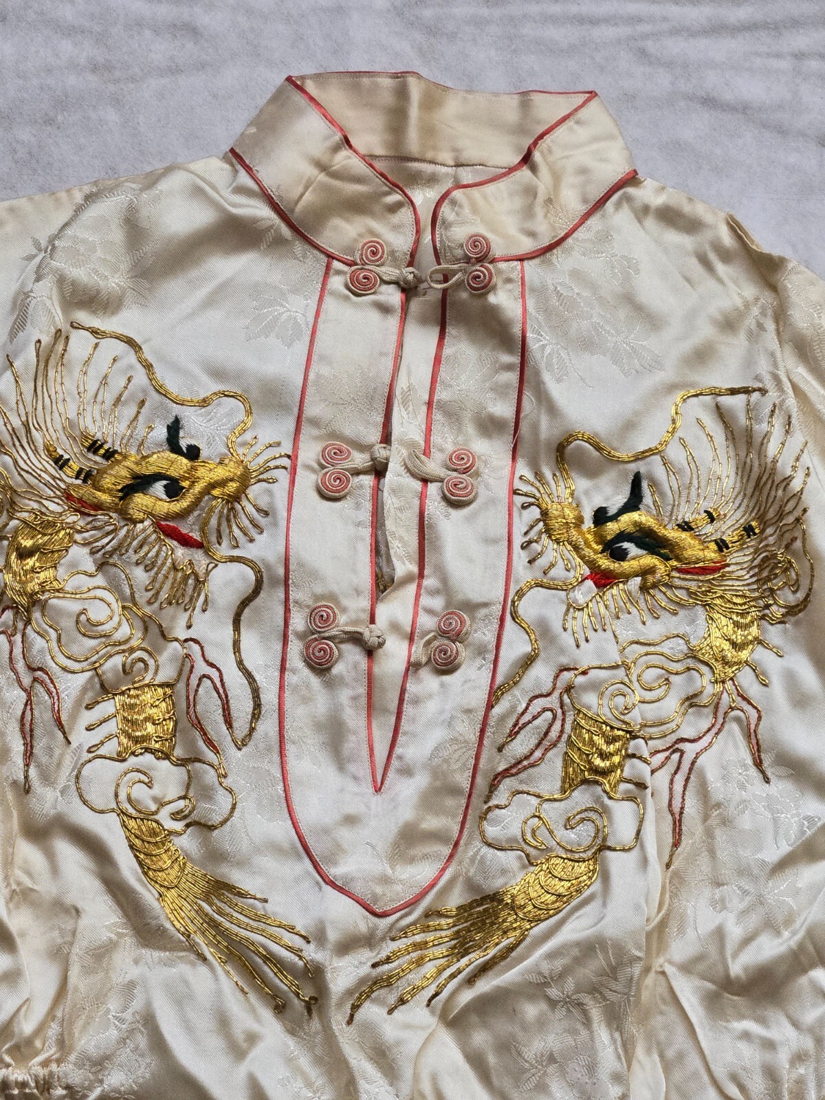 VTG 50’S TRADITIONAL ASIAN KOREAN WOMEN’S COSTUME BEIGE GOLD EMBROIDERED DRAGONS